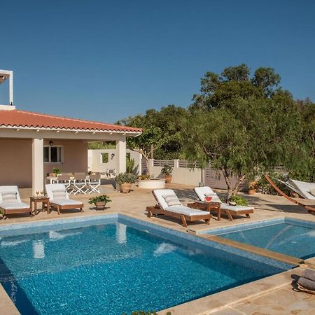 Filothei Beach House With Pool カラマキ エクステリア 写真